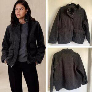 BANANA REPUBLIC FACTORY BRUSHED SHORT JACKET - SIZE L PETITE